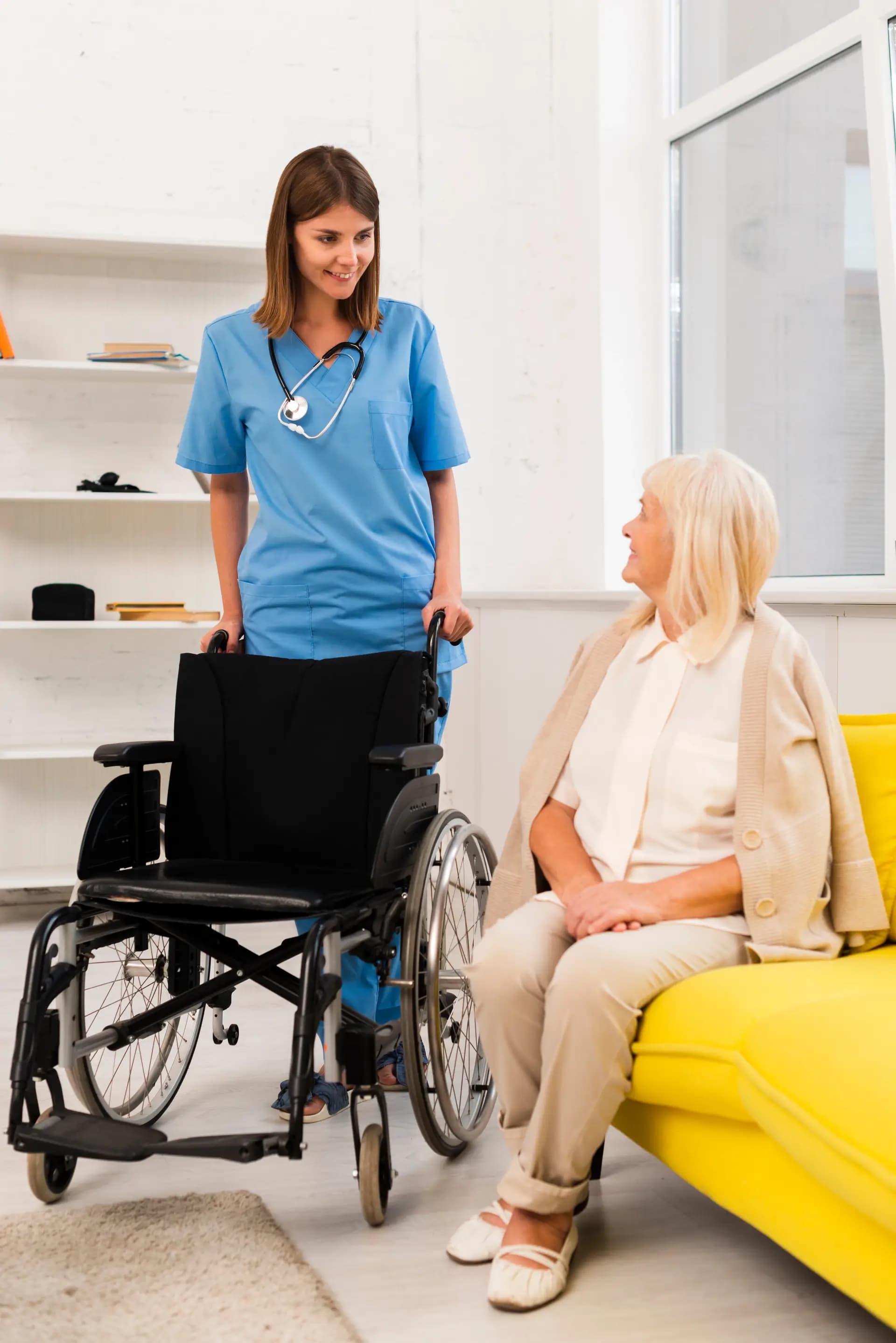 Social worker providing domiciliary care